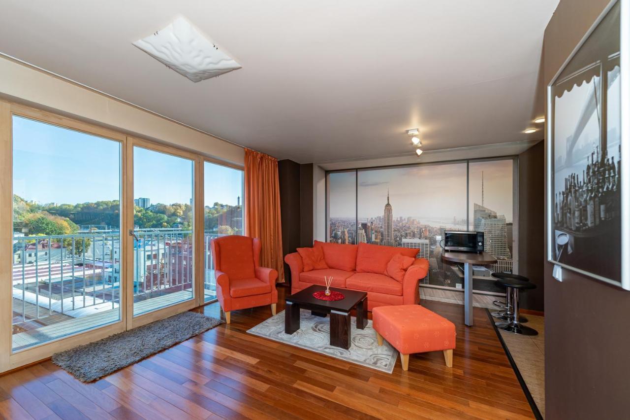 Panoramic City Centre Apartment By Polo Apartments Kaunas Exteriér fotografie